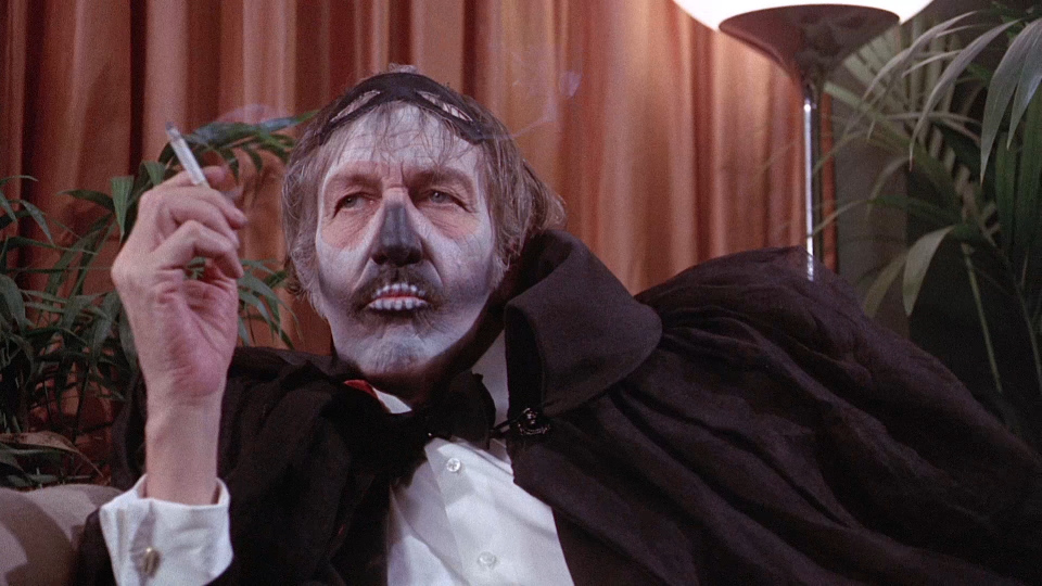 It's not October anymore, but that doesn't mean we're not still defiantly celebrating Pricetober! We're wrapping things up with an exploration of two of the final Vincent Price classics, Theatre of Blood (1973) and Madhouse (1974).